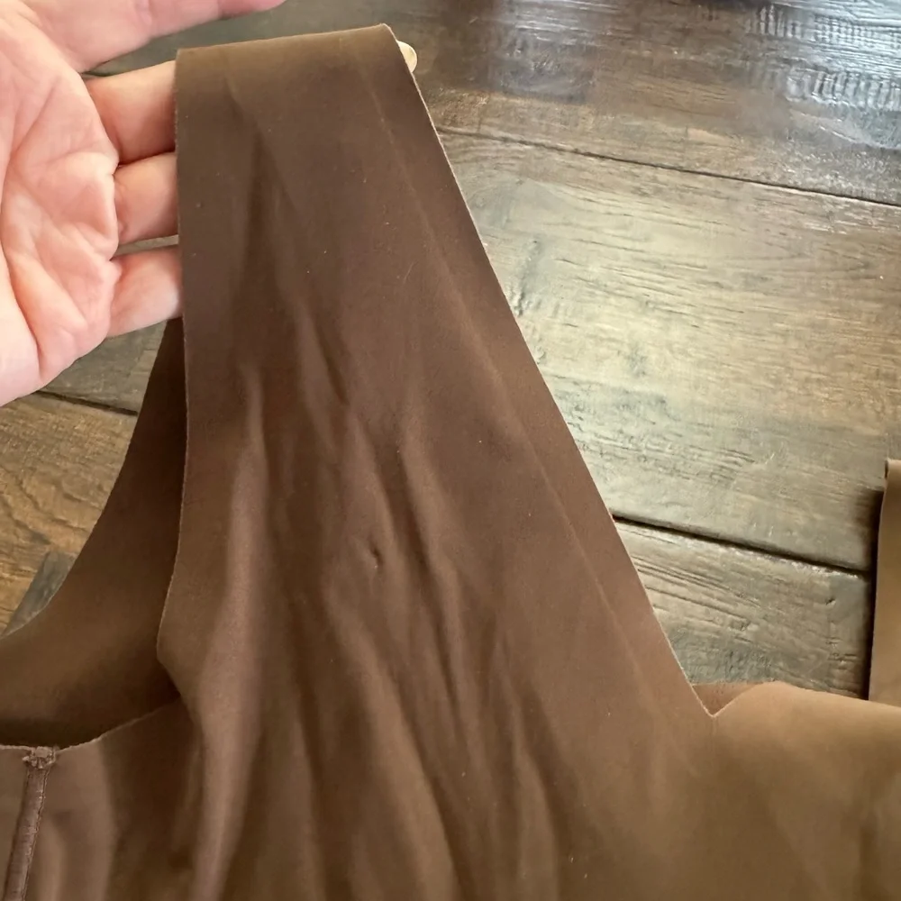 Evelyn & Bobbie Seamless Shaping Tank with Built-In Cups - Brown - Picture 5 of 15
